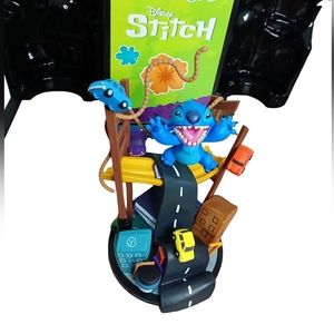 Disney Q-Fig Max Stitch Visit San Francisco